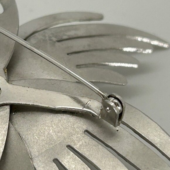 Vintage Coro Brooch Silver-Tone Abstract Starburst Pin Mid-Century Sculptural - Picture 10 of 15